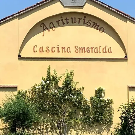 Alloggio per agriturismo Agriturismo Cascina Smeralda *
